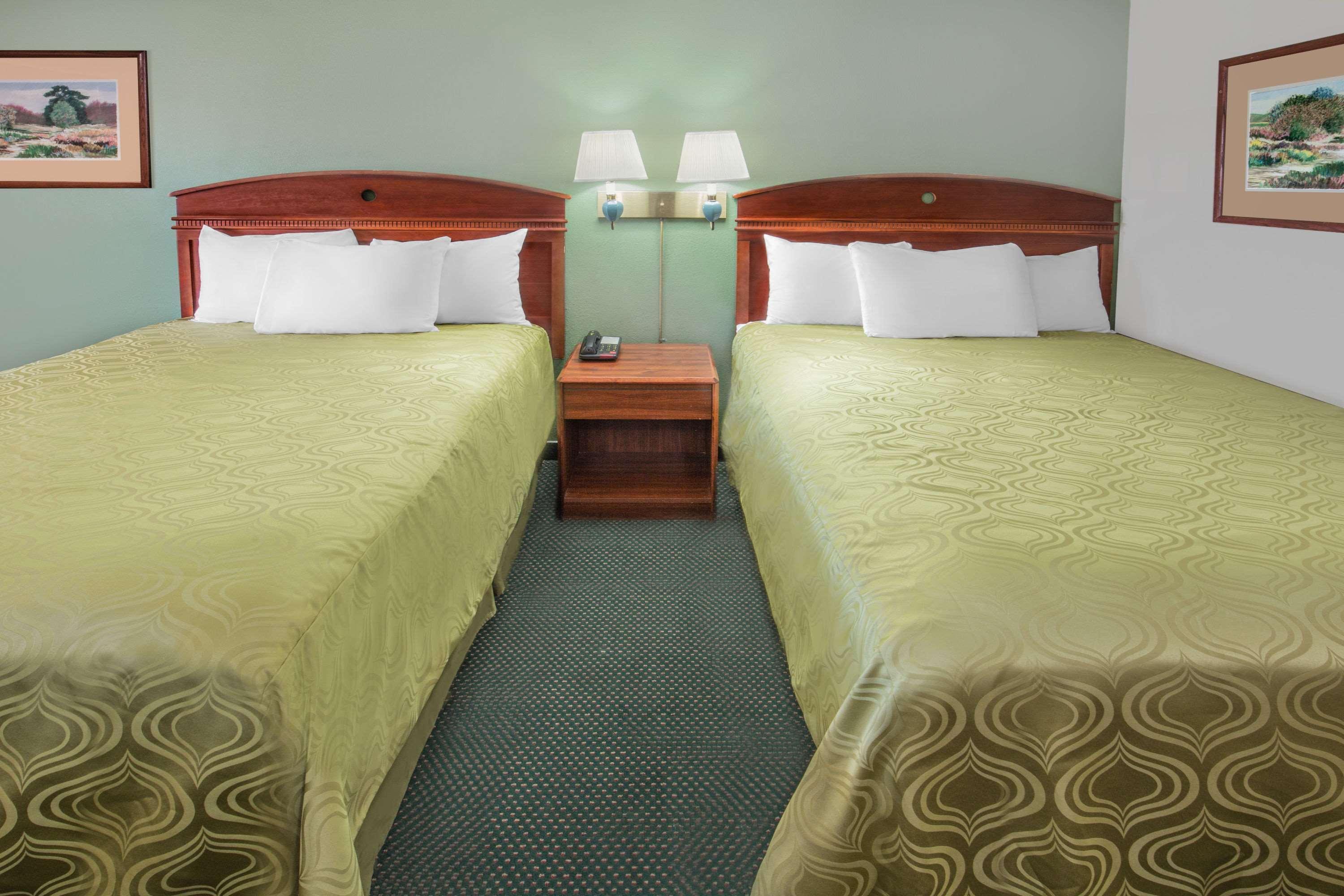 Days Inn By Wyndham Ontario Airport Luaran gambar