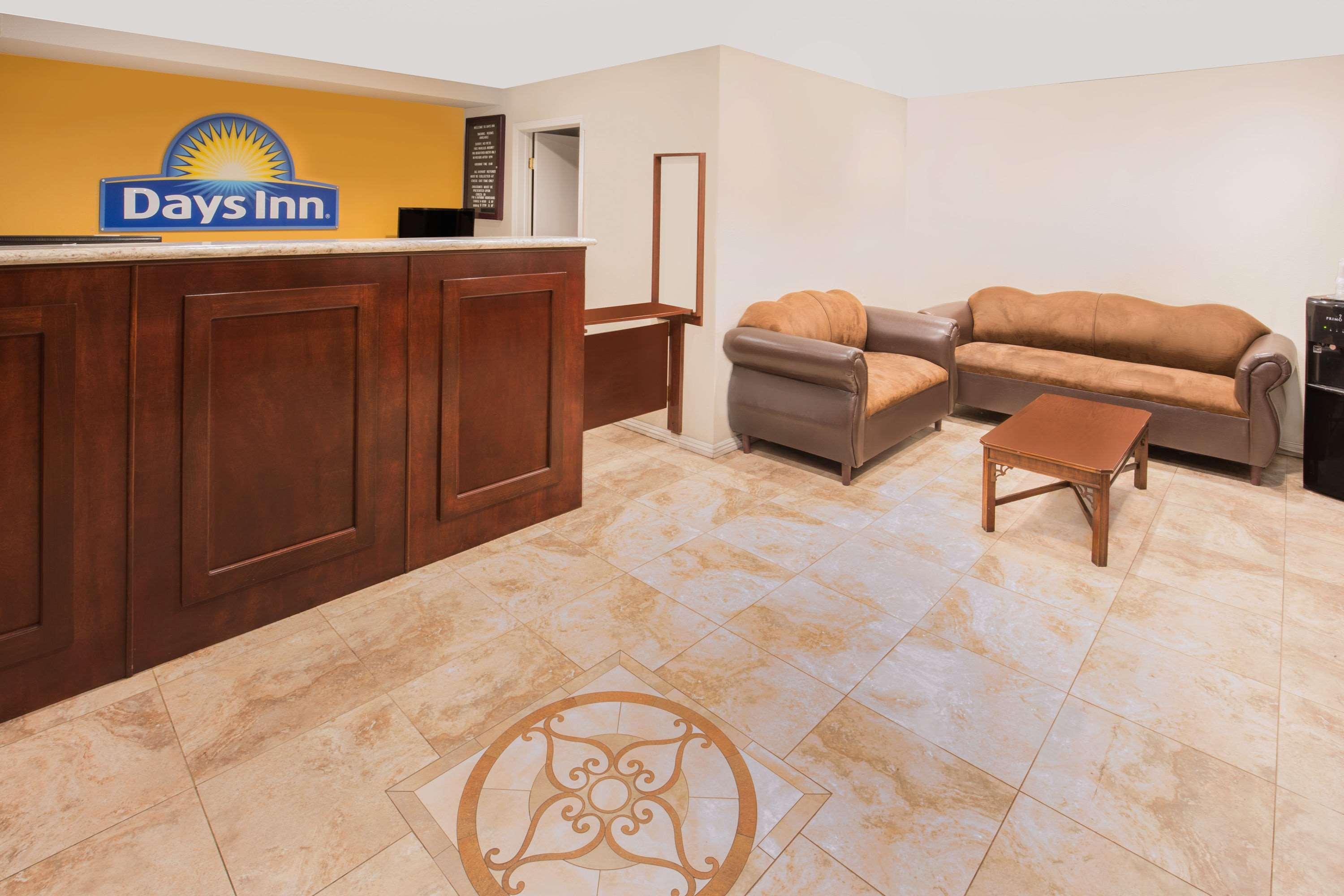 Days Inn By Wyndham Ontario Airport Luaran gambar