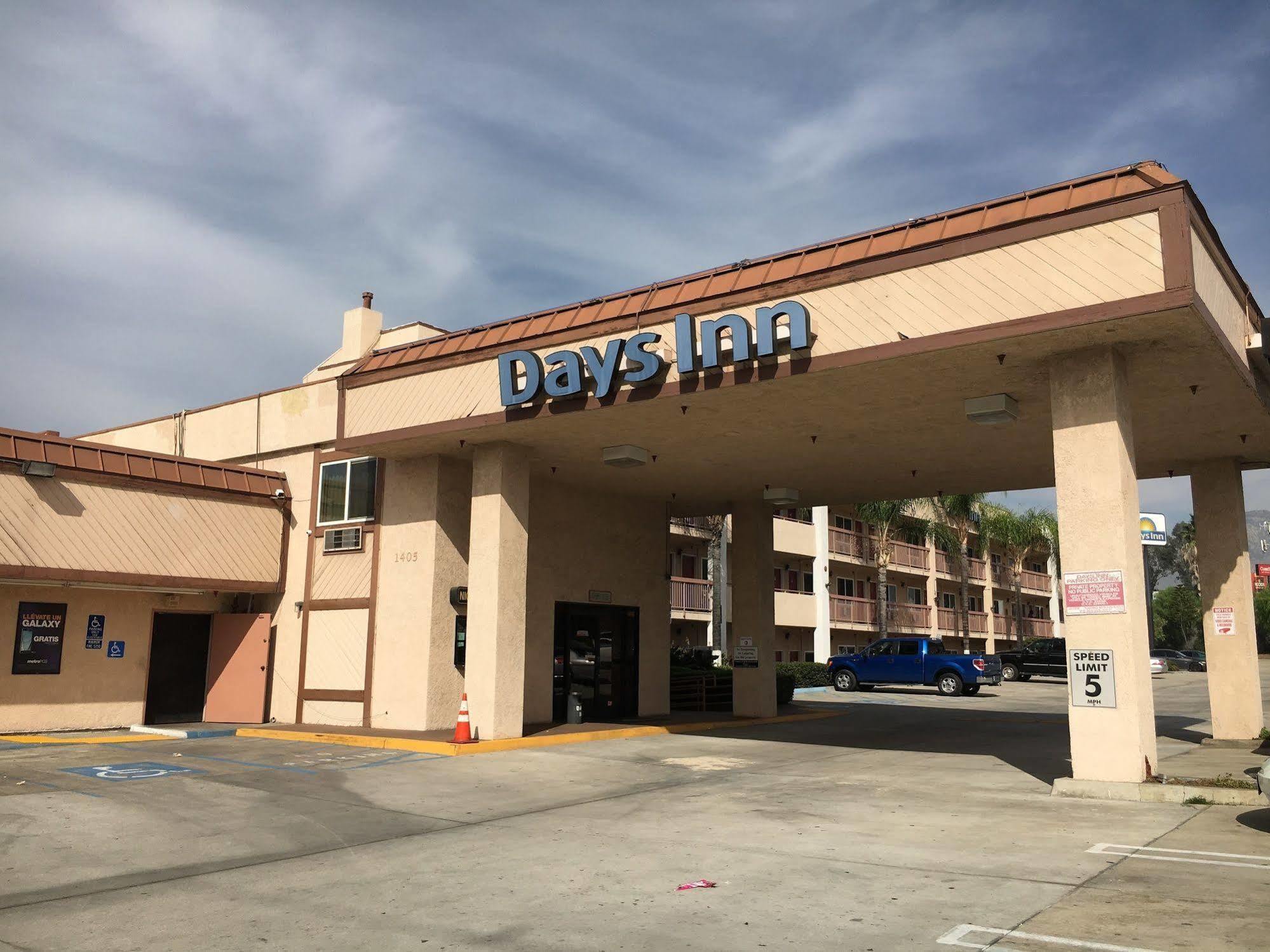 Days Inn By Wyndham Ontario Airport Luaran gambar